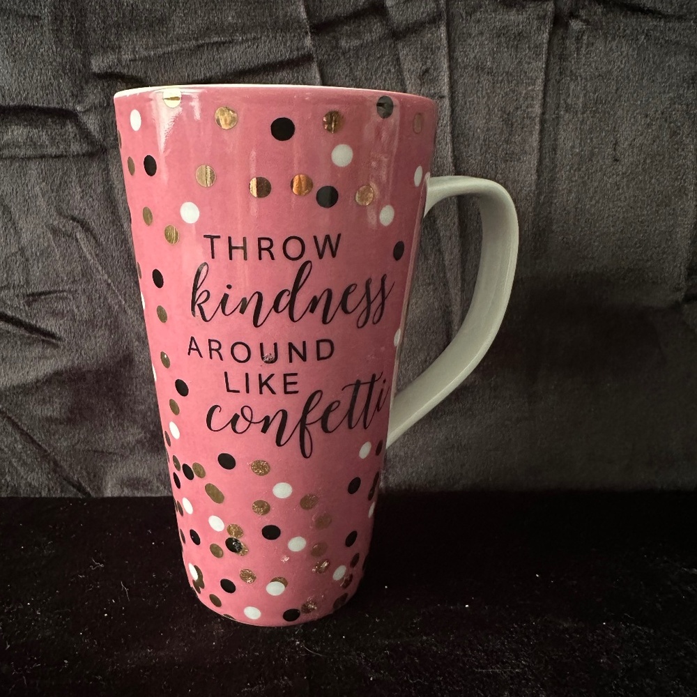 New Lady Jane One travel Mug with lid, porcelain,  with inspiring message.
